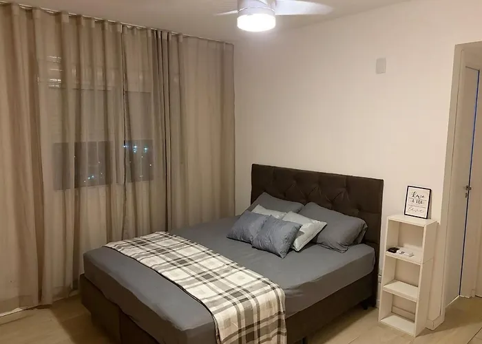 Apartamento Loft Completo, Garagem, Piscina Aquecida, Jacuzzi