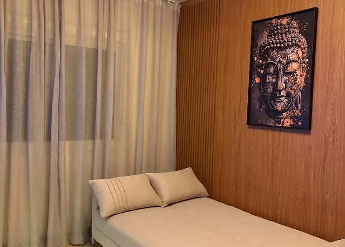 Loft Completo, Garagem, Piscina Aquecida, Jacuzzi Apartamento *